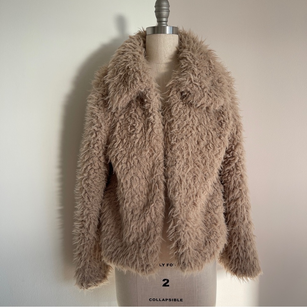 Skylar + Madison teddy jacket M beige